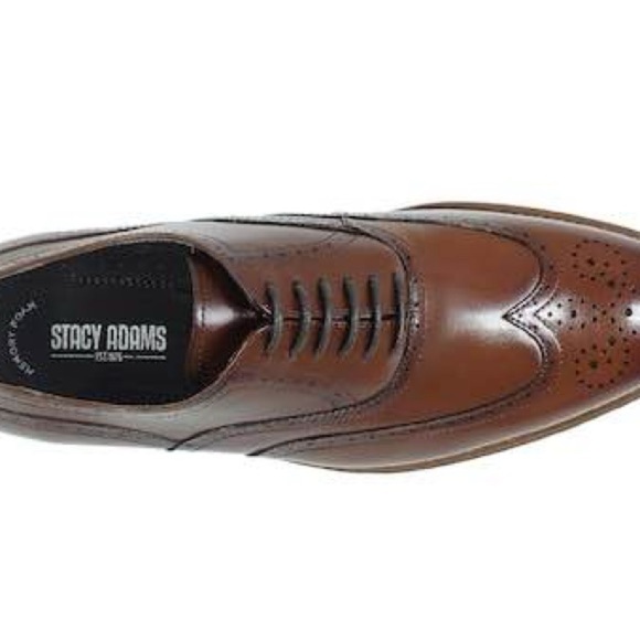 Stacy Adams • Dunbar Wingtip Oxford